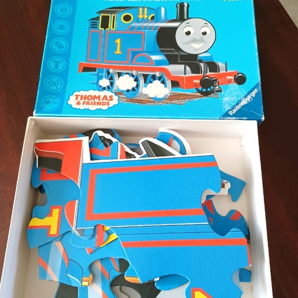 Thomas The Tank Engine Giant 24 pc Floor Puzzle - RETIRED - Picture 2 of 6